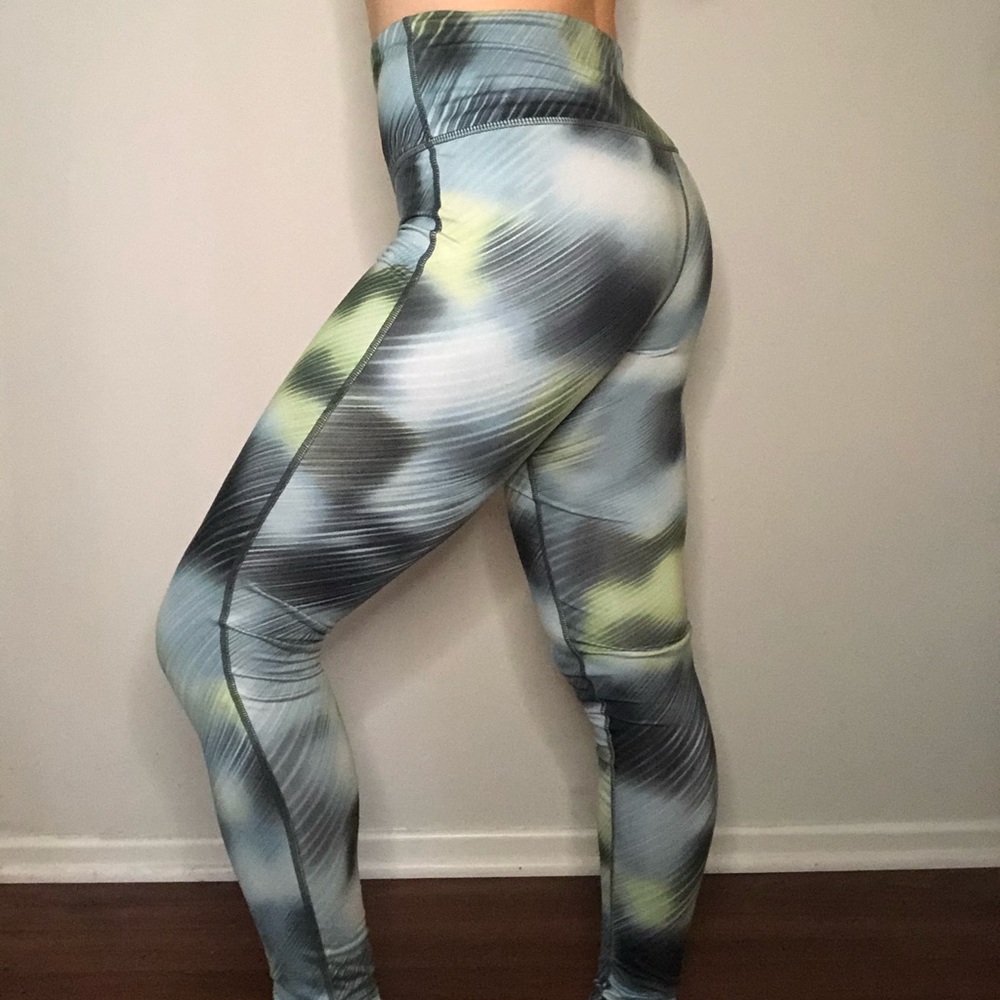 Athleta leggings
